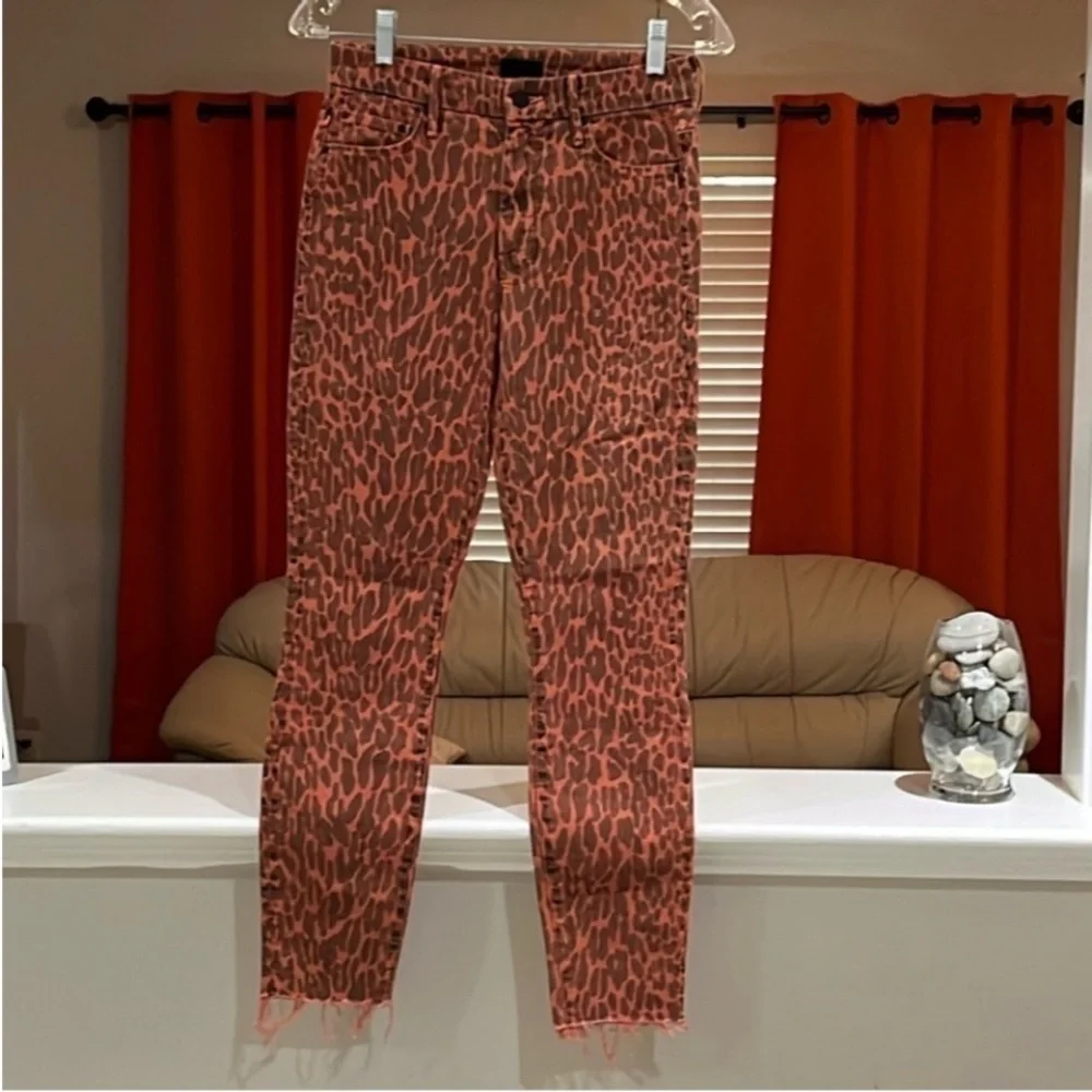 MOTHER High Waisted Looker Ankle Fray Animal Attraction Red Leopard Size 26 NWOT